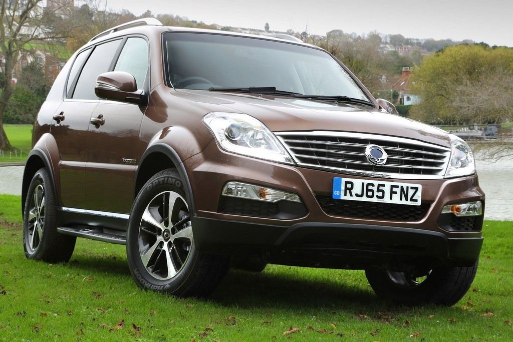 SSANGYONG REXTON